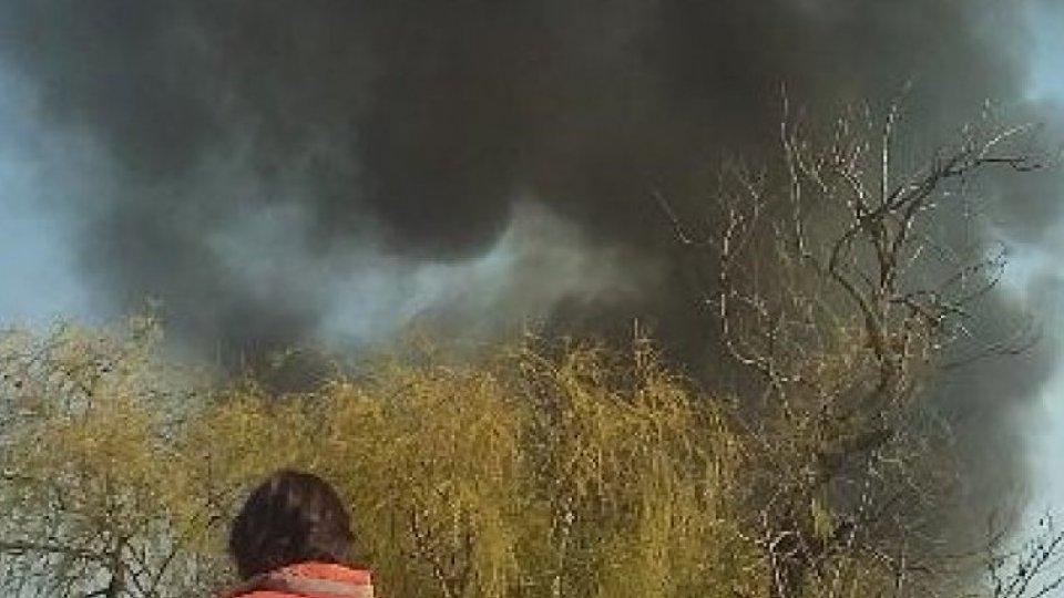Incendiu la periferia oraşului Drobeta-Turnu Severin