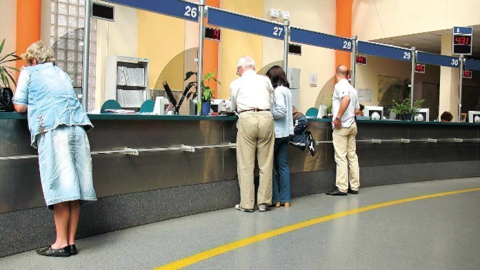 Adresă de email lansată de ANPC, la care pot fi reclamate situaţii legate de creditele bancare