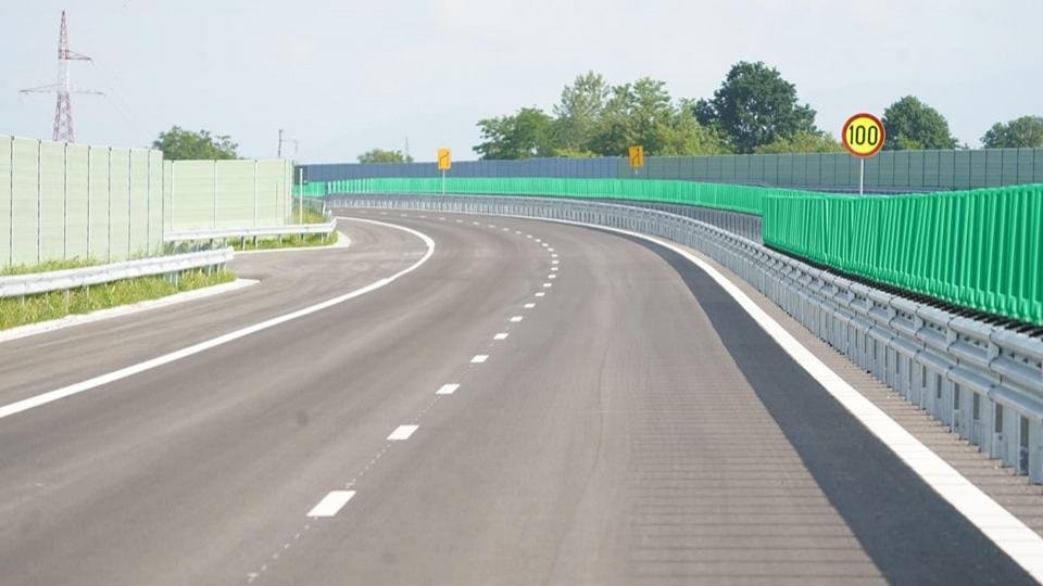 De luni se va putea circula de la Constanța la Curtea de Argeș pe autostradă