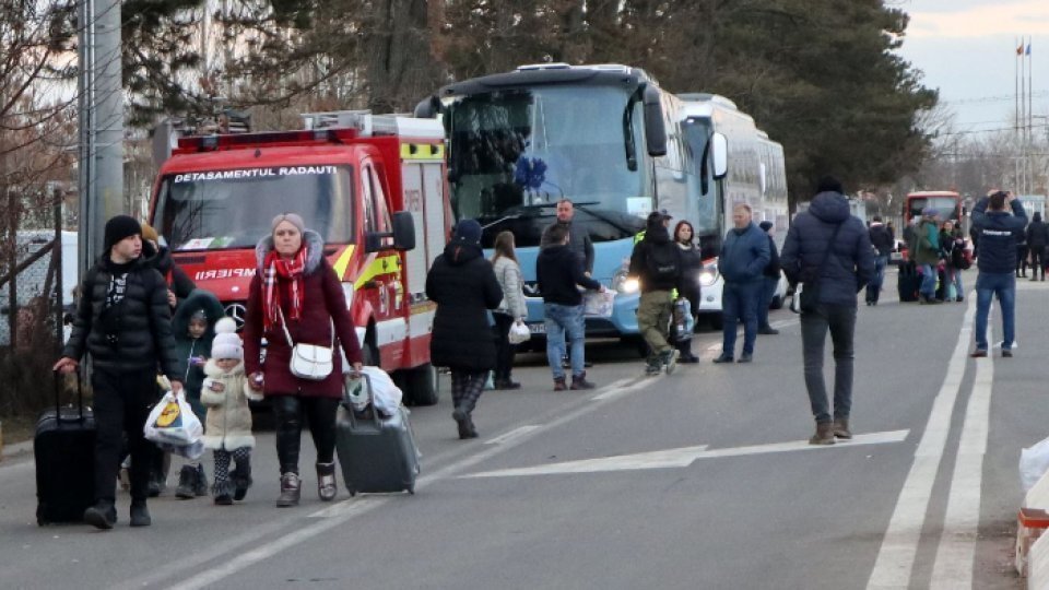 100.000 de refugiaţi ucraineni au rămas în România din 2022