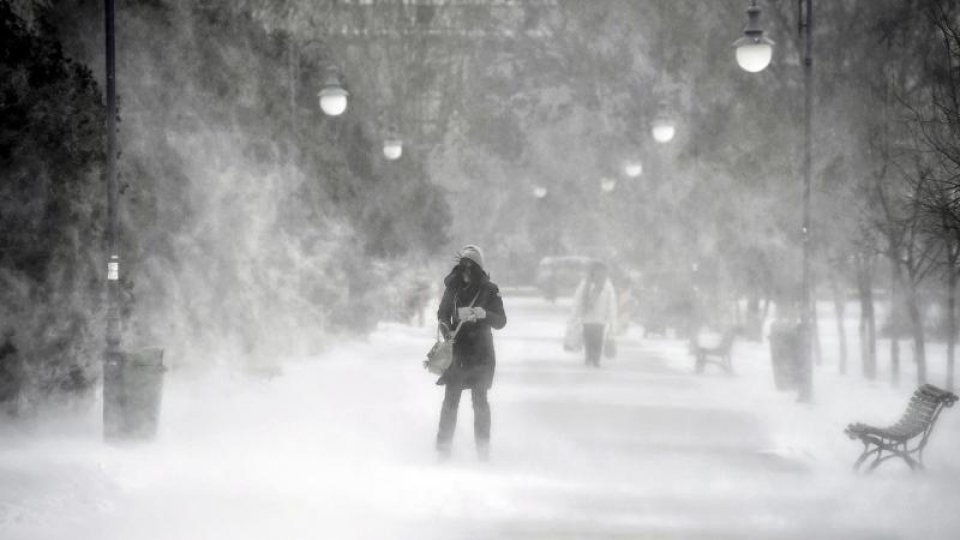 În capitală a nins în câteva ore cum nu a mai nins de peste 18 ani