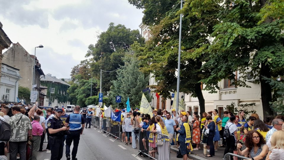 Cadrele didactice, o nouă zi de protest în fața Ministerului Educației