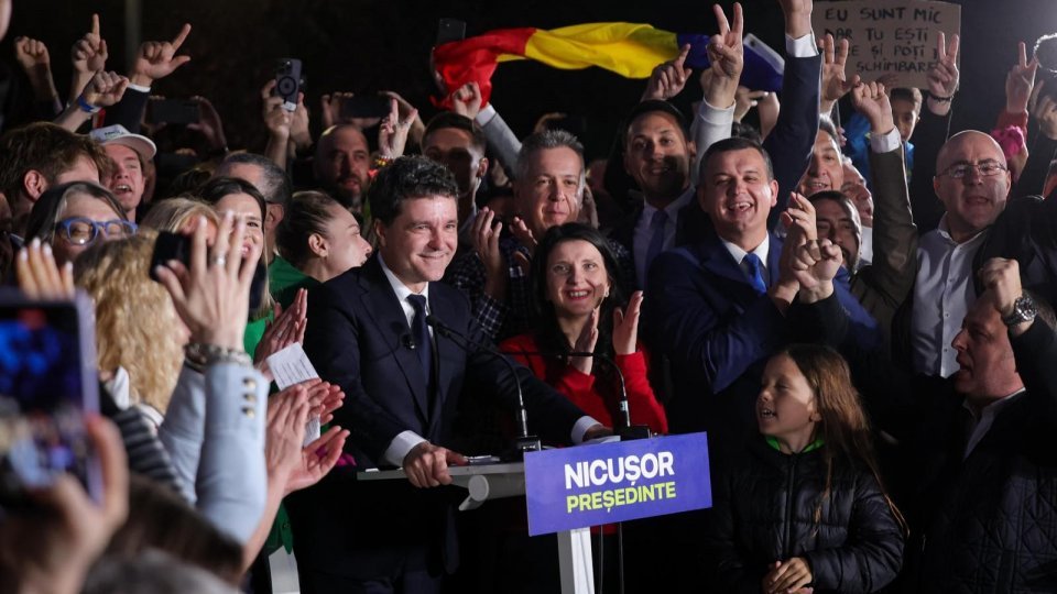 Nicuşor Dan a depăşit pragul de 50% + 1 din numărul total de voturi, necesar pentru a fi ales preşedinte