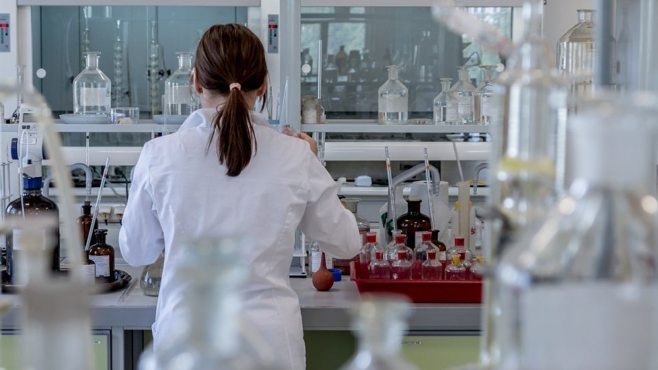 Tot mai mulţi părinţi din România aleg să nu-şi mai vaccineze copiii