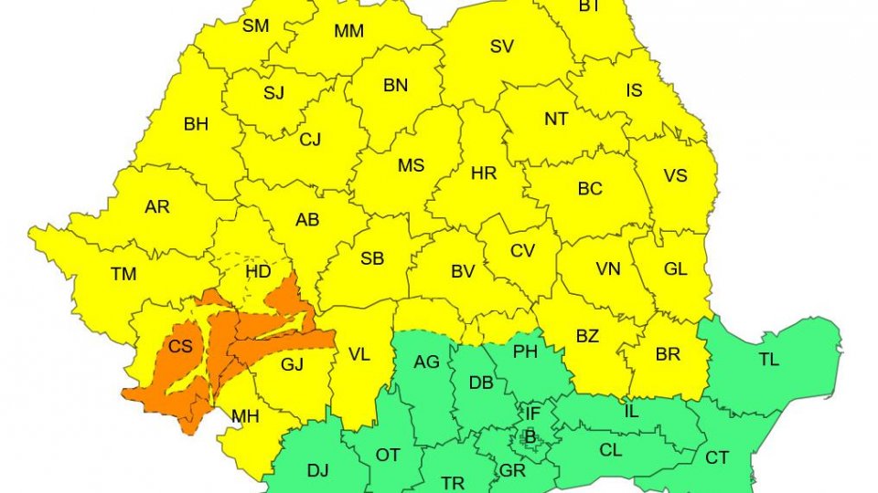 ANM: Cod galben și cod portocaliu de ninsori în majoritatea regiunilor, până marți