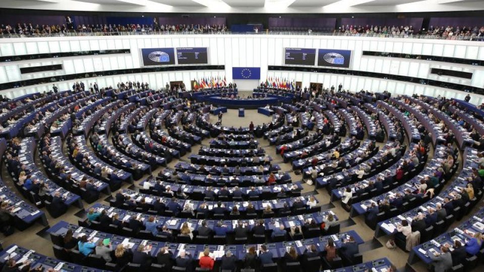 Moțiunea de cenzură la adresa CE a fost prezentată în Parlamentul European
