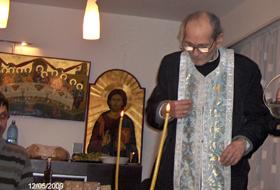                     Părintele Mihai Lungeanu