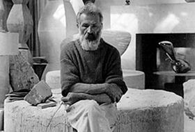 Constantin Br&acirc;ncuşi.
