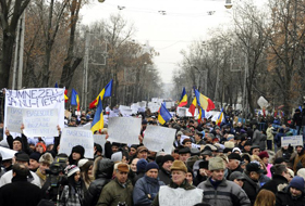 Protestatari pe Bulevardul Kiseleff.