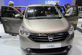 Dacia Lodgy a fost lansată la Geneva.