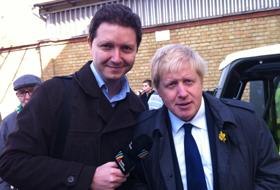 Primarul Londrei, Boris Johnson (dreapta) şi corespondentul Radio Rom&acirc;nia, Dan Vasiliu.