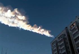 Urma unui meteorit observată &icirc;n Celiabinsk.