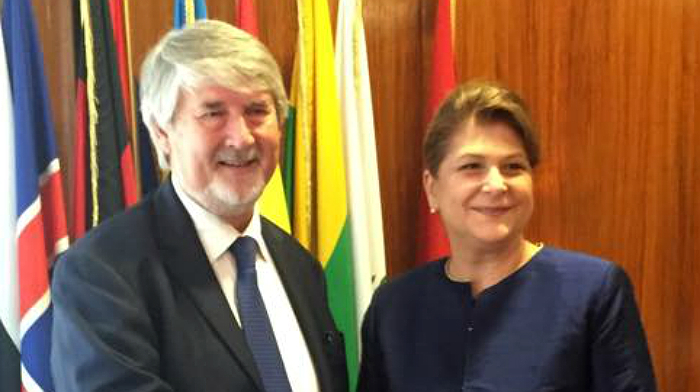 Miniştrii muncii din cele două ţări, Rovana Plumb (dreapta) şi Giuliano Poletti (st&acirc;nga).