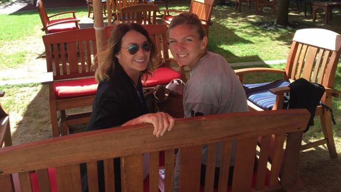 Nadia Comăneci şi Simona Halep.