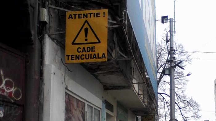Avertisment in Bucuresti.