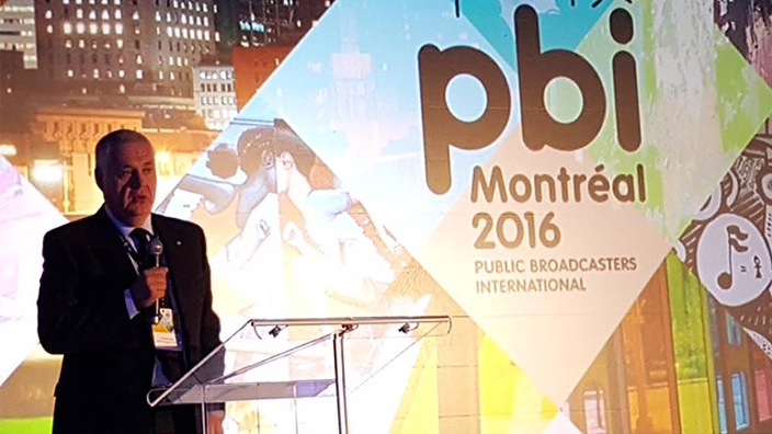  Ovidiu Miculescu - Preşedinte Director General Radio Rom&acirc;nia, &icirc;n momentul anunţului preluării de către Rom&acirc;nia a conferinţei PBI.