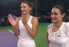 Irina Begu și Monica Niculescu (dreapta).