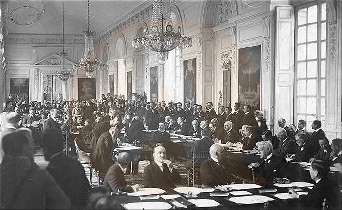  Palatul Trianon, locul unde a fost semnat tratatul la 4 iunie 1920. Credit: rador.ro