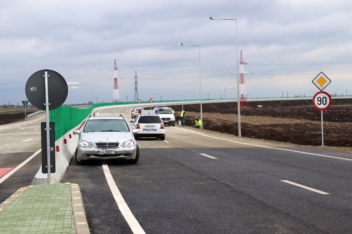  Prima &quot;autostrada nemțească&quot; construită după Revoluție. FOTO: Marcela Petcu.