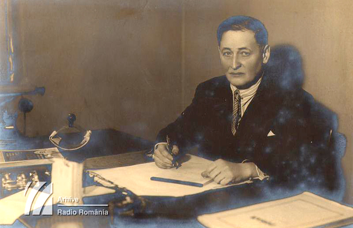 Horia Furtună, poet, eseist, jurnalist, director, unul din primi vorbitori la Radio, 1 noiembrie 1928