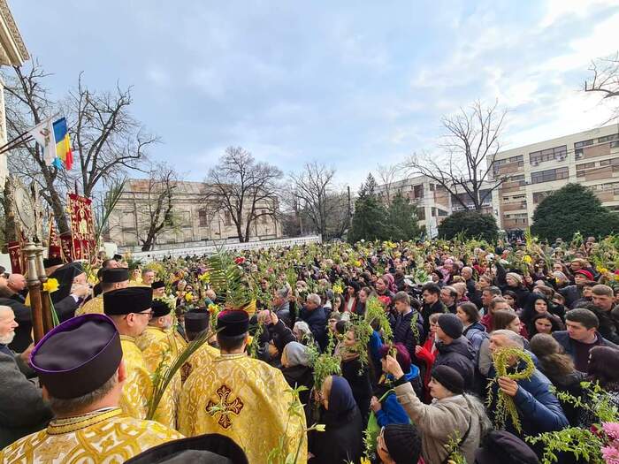 Pelerinaj de Florii la Galați.