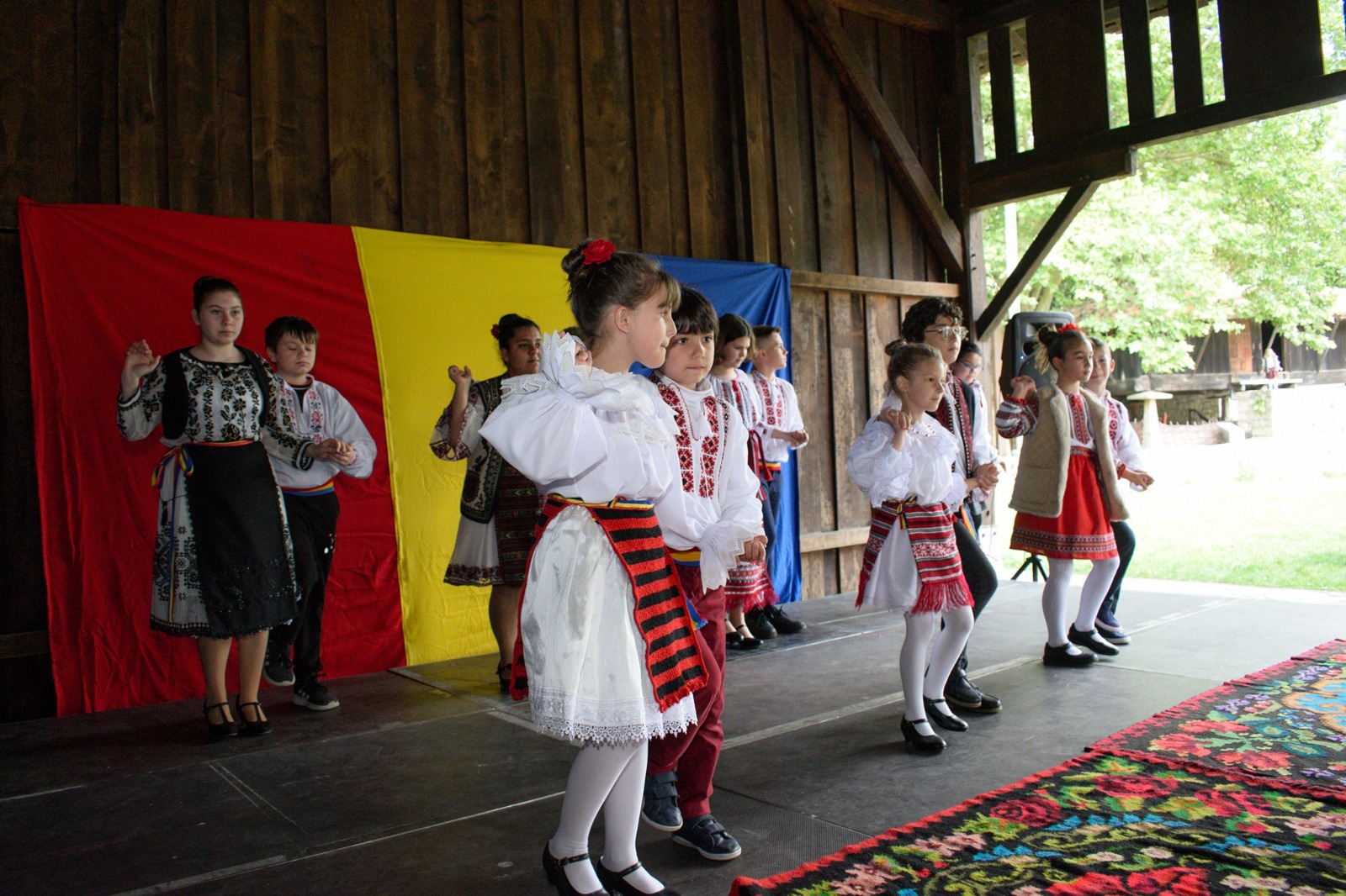 Ziua Iei, sărbătorită in Spania, la evenimentul “Asturia se îmbracă în IE”.