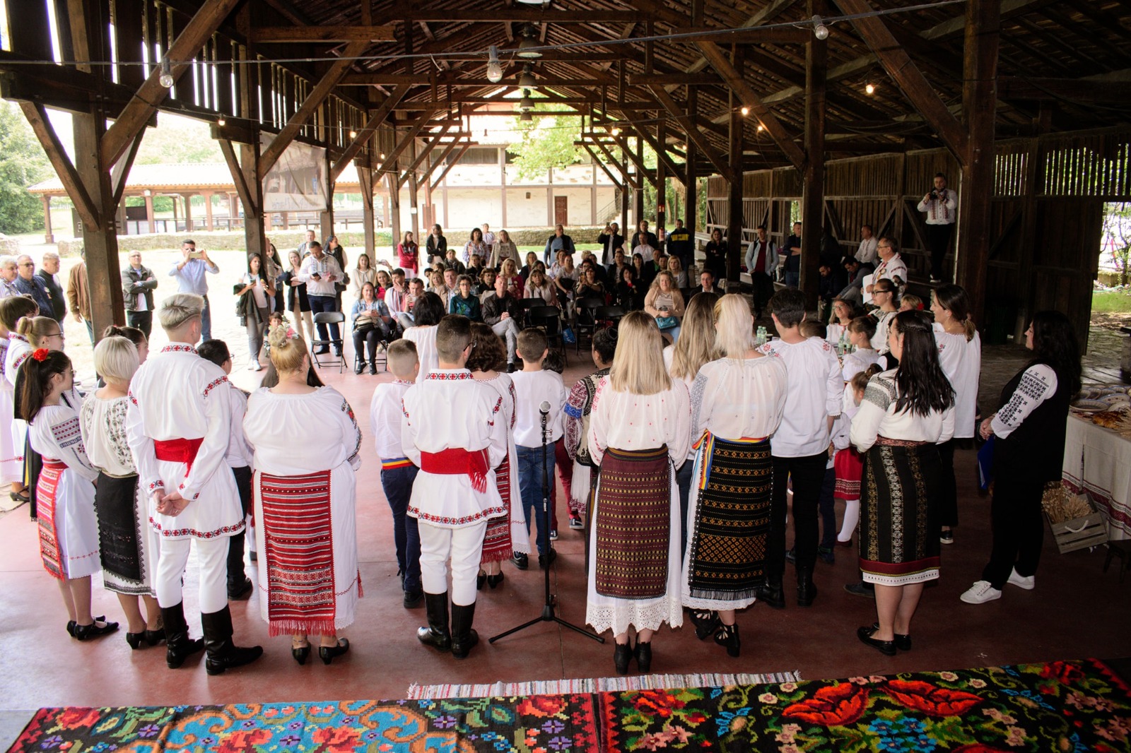 Ziua Iei, sărbătorită in Spania, la evenimentul “Asturia se îmbracă în IE”.