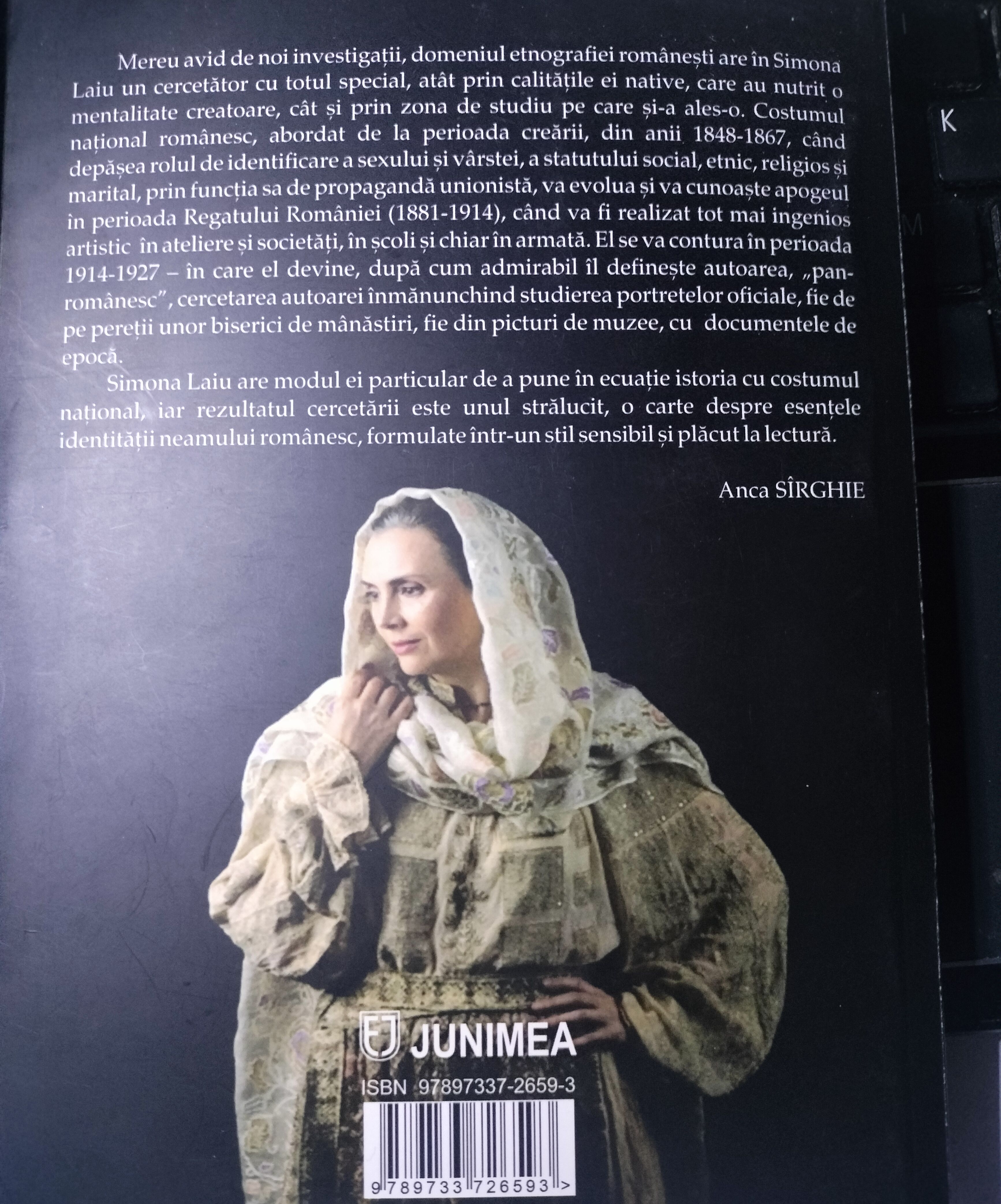 Copera cărții semnată de Simona Laiu.