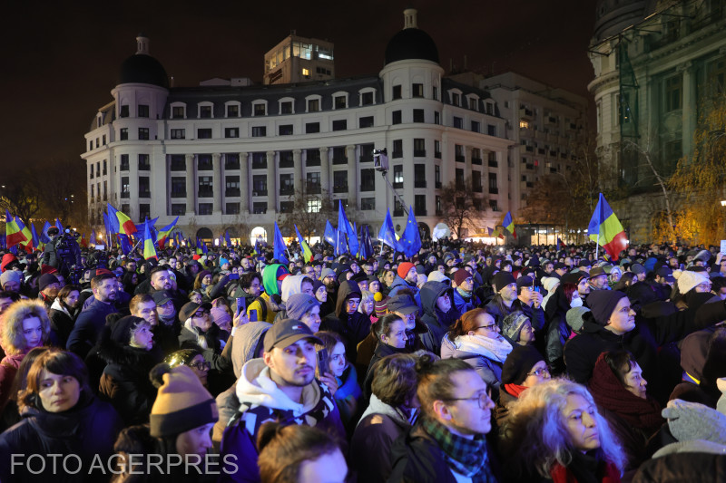 Mars de sustinere a valorilor europene, in Piata Universitatii.