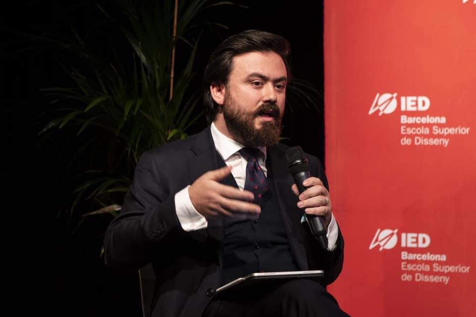 Conferința legată de Fashion Law.