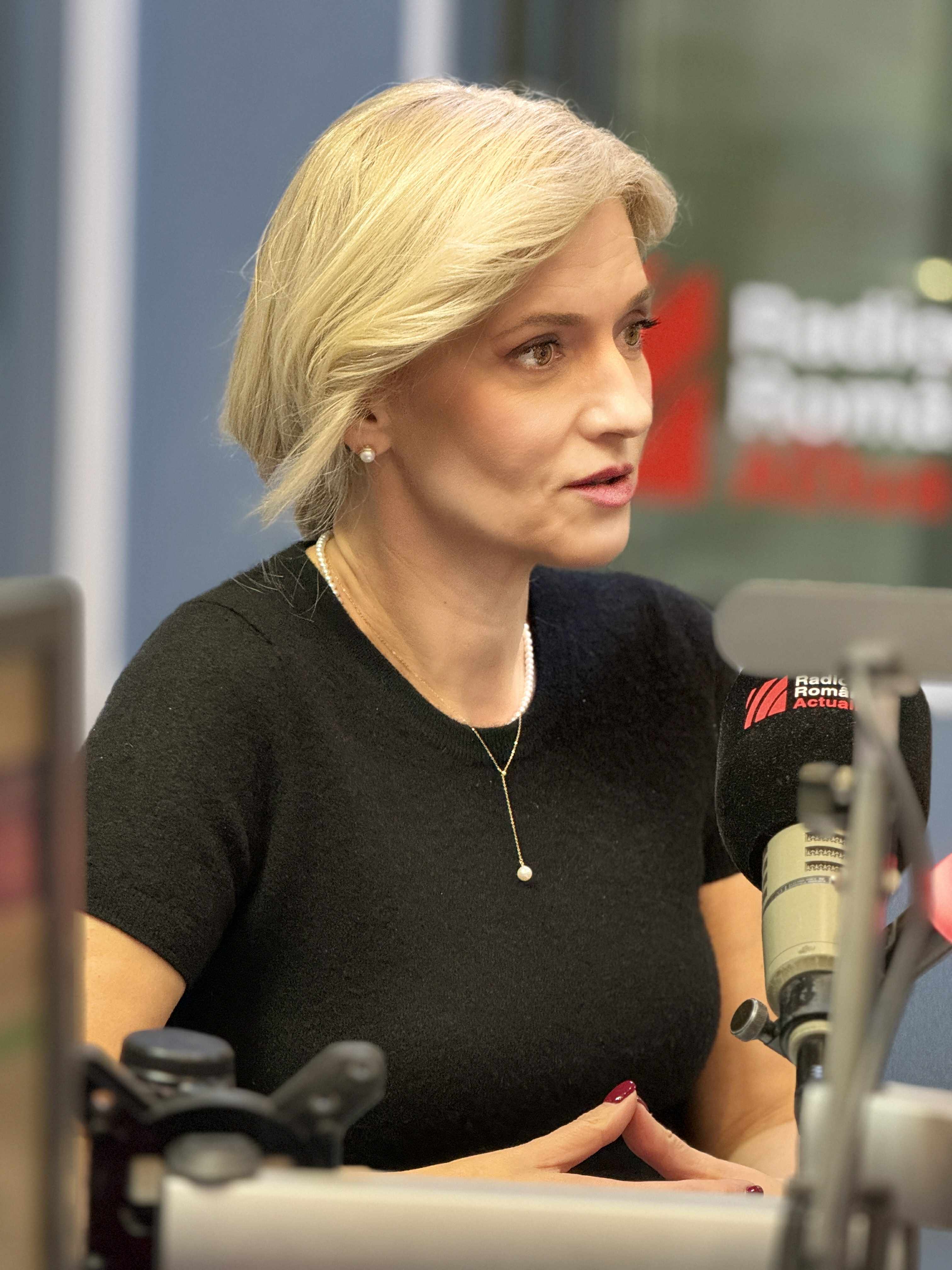 Deputata PNL, Alina Gorghiu, preşedinta Comisiei parlamentere speciale "România fără violenţă domestică".