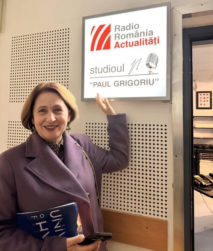 Gilda Lazăr, director de comunicare al Festivalului Internațional George Enescu - studioul Paul Grigoriu, Radio România.