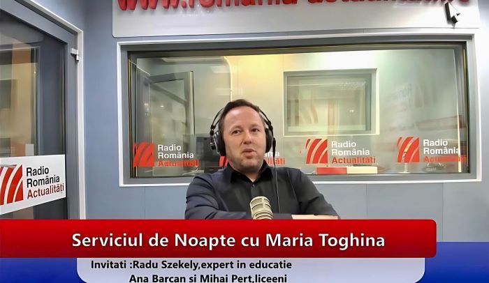 Radu Szekely în studioul Serviciului de noapte cu Maria Țoghină.