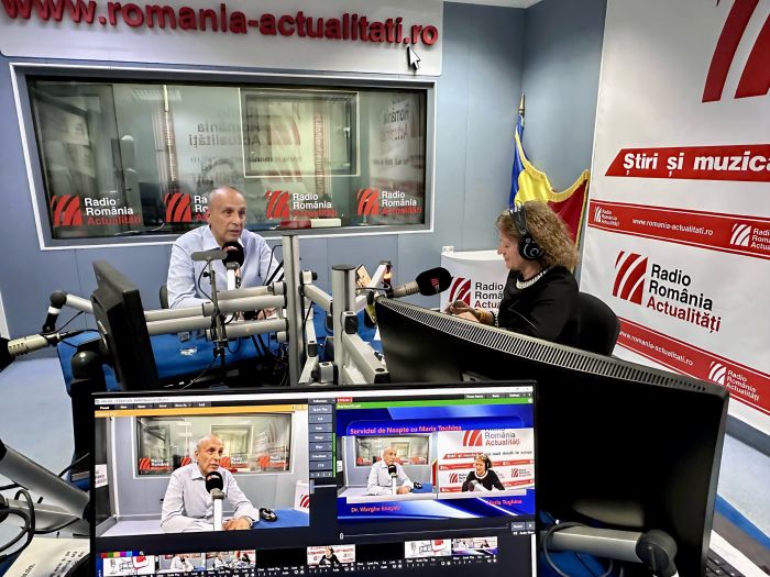 Dr. Warga Enayati, în studioul Serviciului de noapte cu Maria Țoghină.
