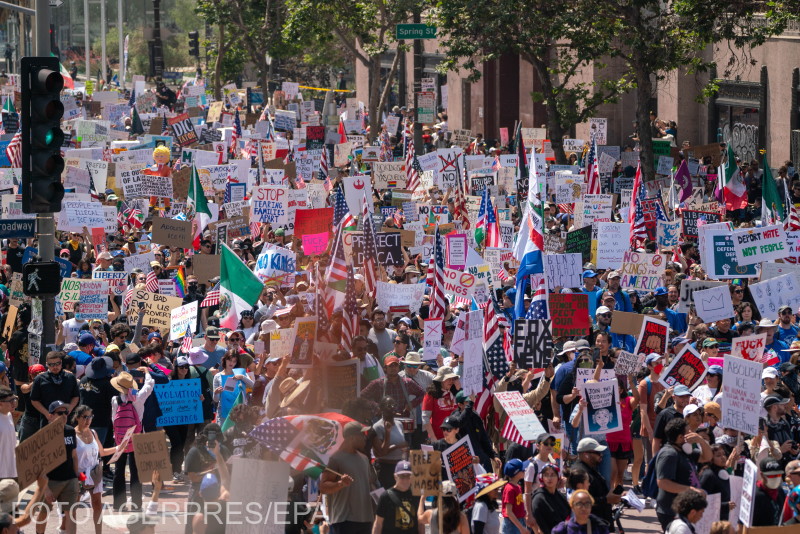 Protest ”No Kings” la Los Angeles, 14 iunie 2025.