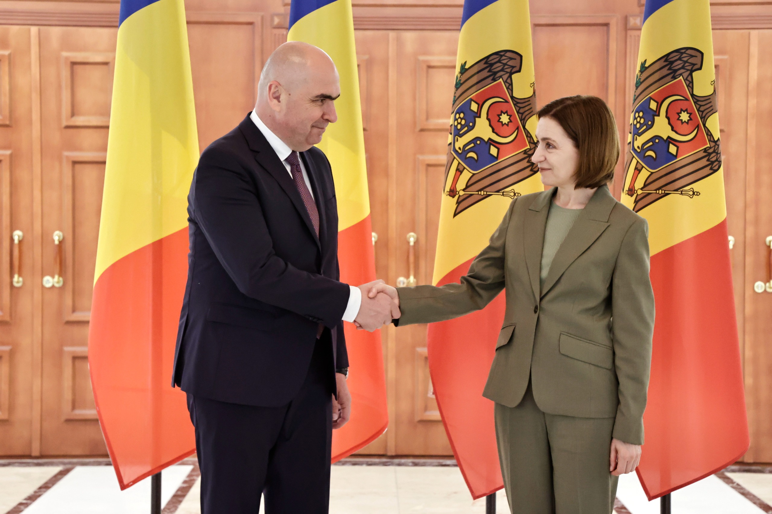 Ilie Bolojan și președinta Republicii Moldova, Maia Sandu.