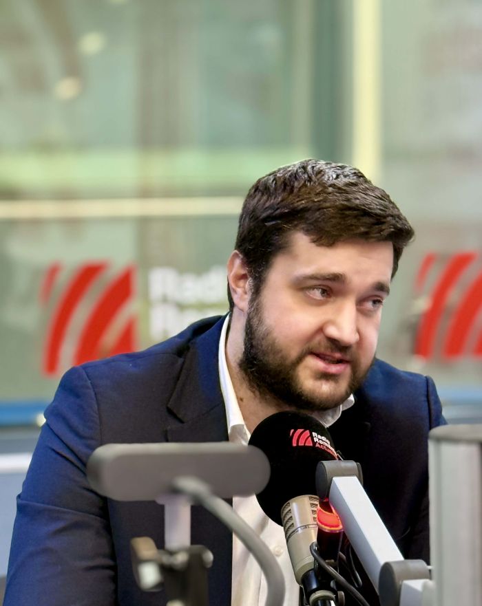 Dr. Cristian Toma, la Serviciul de noapte cu Maria Țoghină.